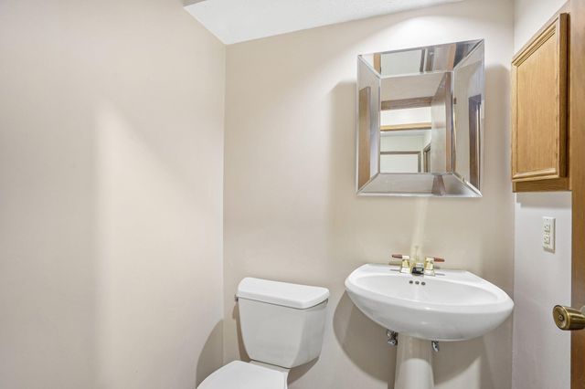 8912 Vincent Place, Bloomington, MN 55431