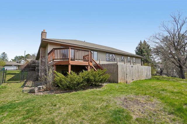 8912 Vincent Place, Bloomington, MN 55431