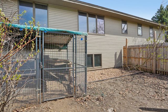 8912 Vincent Place, Bloomington, MN 55431