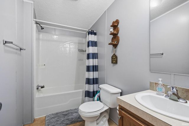 9205 S Harrodsburg Road, Bloomington, IN 47403