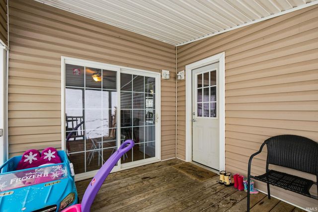 9205 S Harrodsburg Road, Bloomington, IN 47403