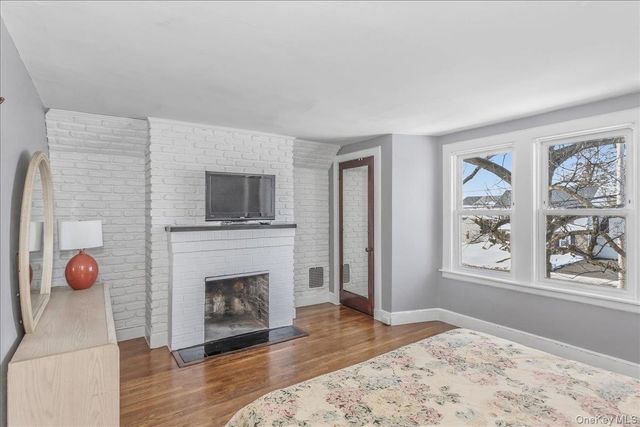 343 Nassau Boulevard, New Hyde Park, NY 11040