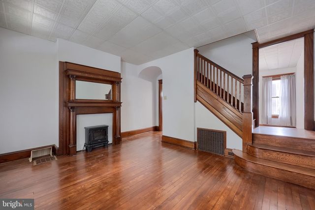 720 1ST ST, Lancaster, PA 17603