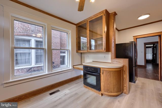 720 1ST ST, Lancaster, PA 17603