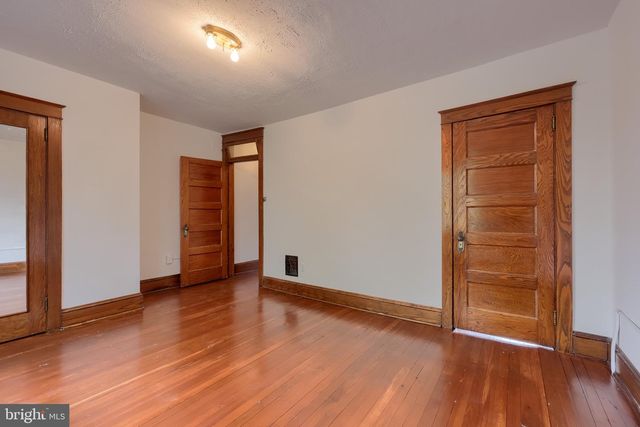 720 1ST ST, Lancaster, PA 17603