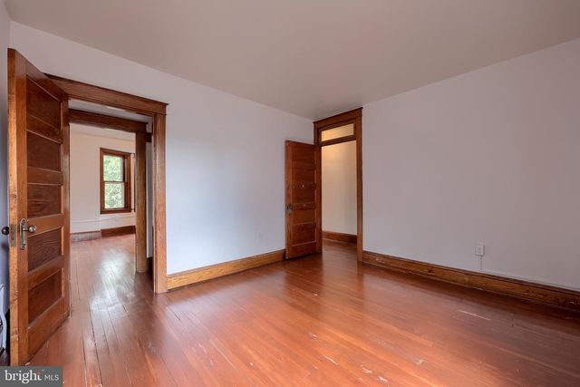 720 1ST ST, Lancaster, PA 17603