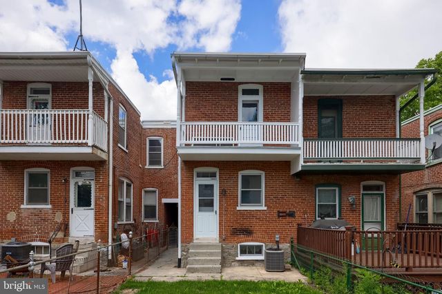 720 1ST ST, Lancaster, PA 17603