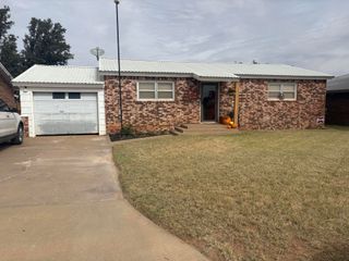 618 15th Street, Seagraves, TX 79359