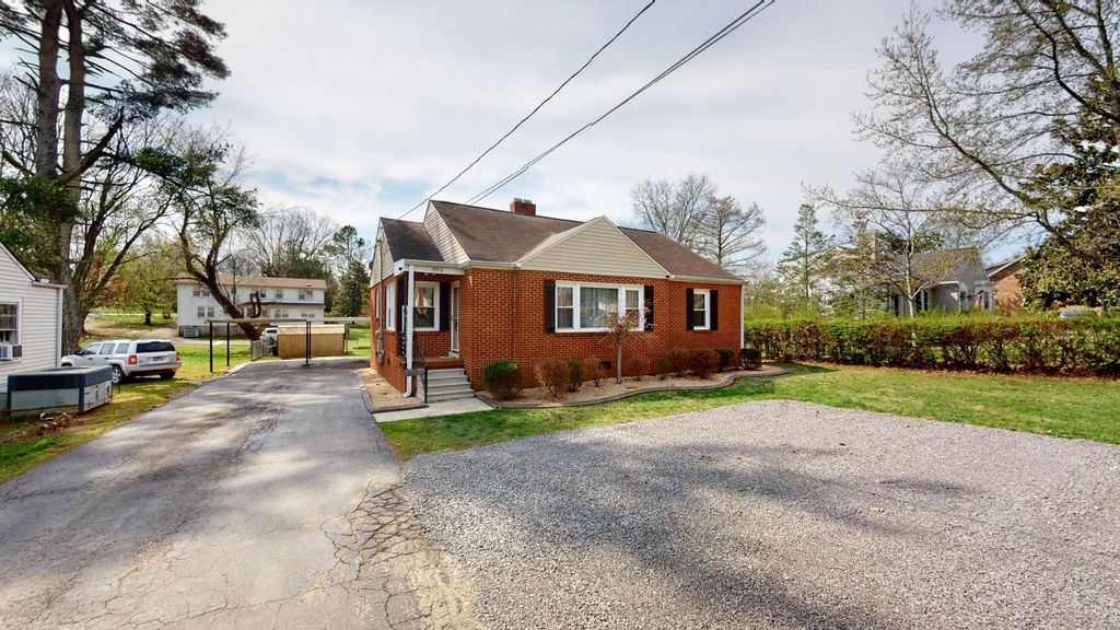 1108 S Brittain St, Shelbyville, TN 37160