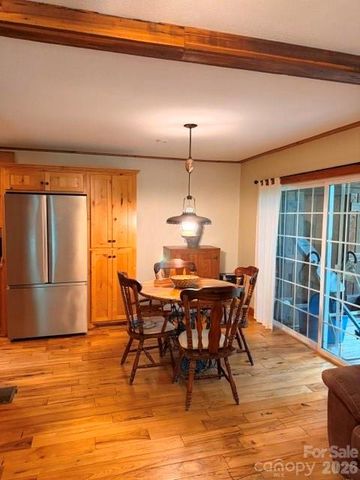 196 Austin Drive, Marion, NC 28752