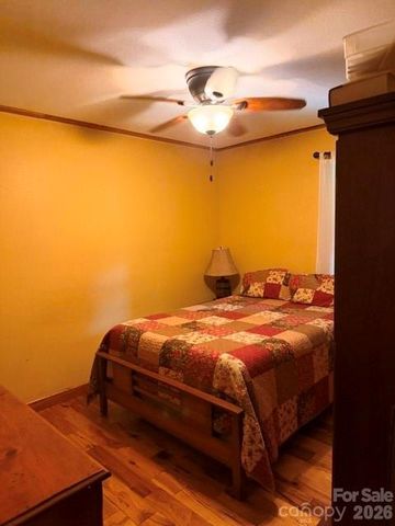 196 Austin Drive, Marion, NC 28752