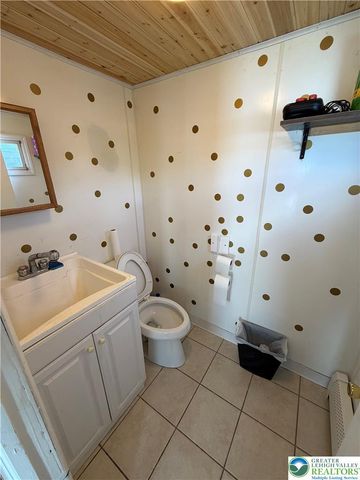 823 South 24th Street, Easton, PA 18042