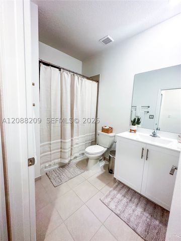 11014 W 35th Ln, Hialeah, FL 33018