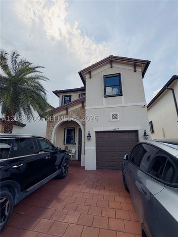 11014 W 35th Ln, Hialeah, FL 33018