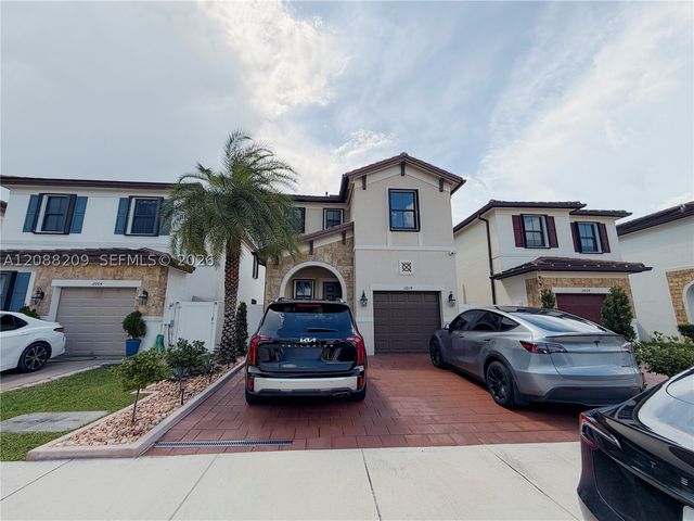 11014 W 35th Ln, Hialeah, FL 33018