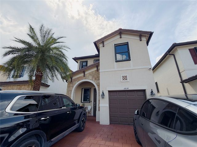 11014 W 35th Ln, Hialeah, FL 33018