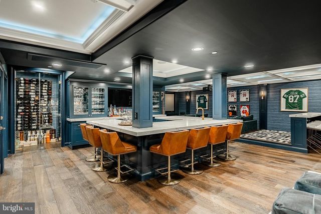 1053 WHITEGATE RD, Wayne, PA 19087