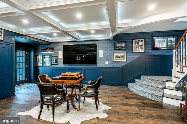 1053 WHITEGATE RD, Wayne, PA 19087