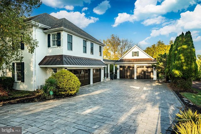 1053 WHITEGATE RD, Wayne, PA 19087