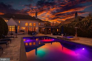 1053 WHITEGATE RD, Wayne, PA 19087