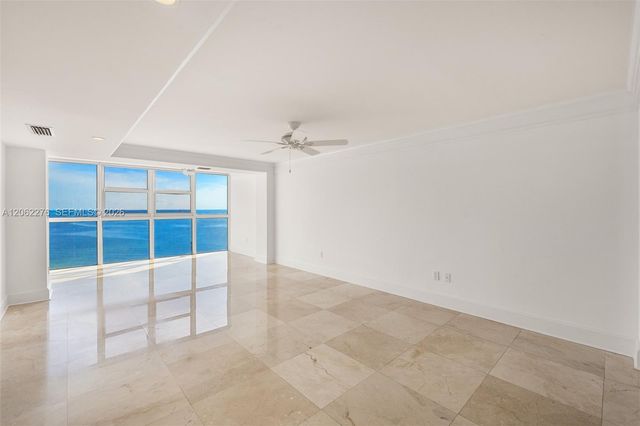 600 Grapetree Drive 11DN, Key Biscayne, FL 33149