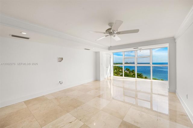 600 Grapetree Drive 11DN, Key Biscayne, FL 33149
