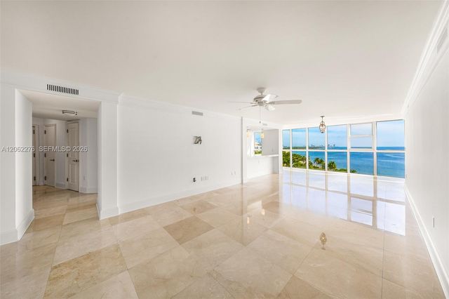 600 Grapetree Drive 11DN, Key Biscayne, FL 33149