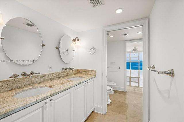 600 Grapetree Drive 11DN, Key Biscayne, FL 33149