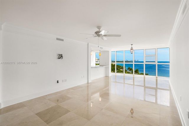 600 Grapetree Drive 11DN, Key Biscayne, FL 33149