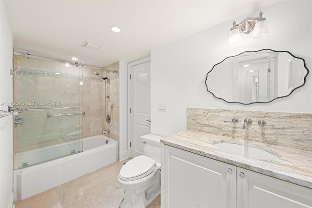 600 Grapetree Drive 11DN, Key Biscayne, FL 33149