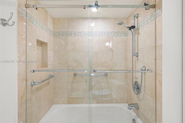 600 Grapetree Drive 11DN, Key Biscayne, FL 33149