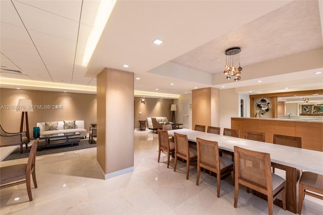 600 Grapetree Drive 11DN, Key Biscayne, FL 33149