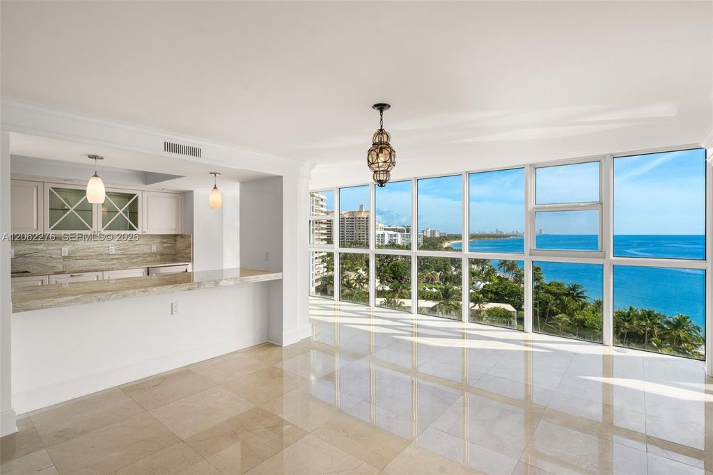 600 Grapetree Drive 11DN, Key Biscayne, FL 33149