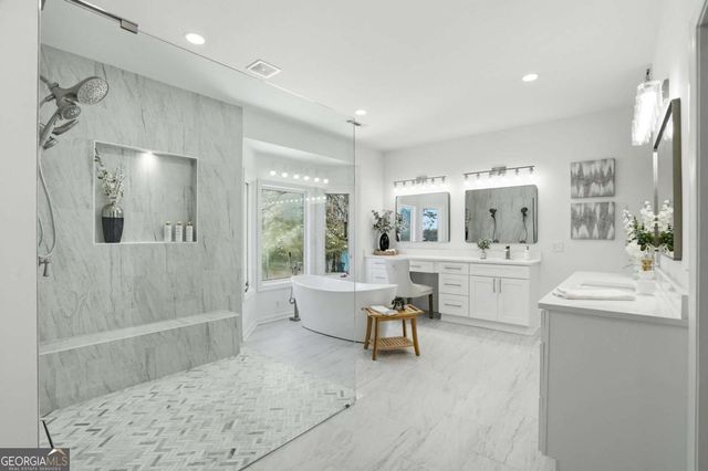 6525 Holland Drive, Cumming, GA 30041
