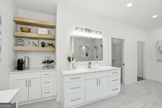 6525 Holland Drive, Cumming, GA 30041