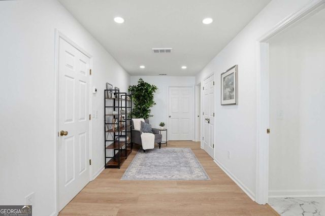6525 Holland Drive, Cumming, GA 30041