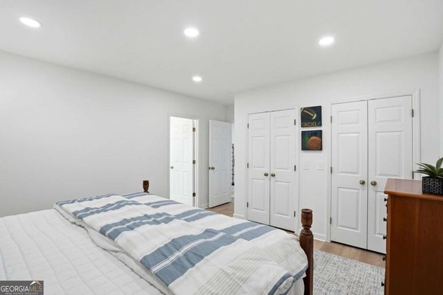 6525 Holland Drive, Cumming, GA 30041