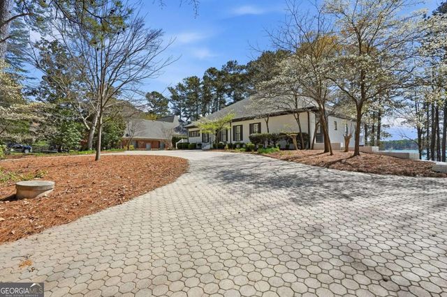 6525 Holland Drive, Cumming, GA 30041