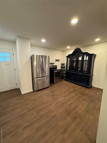 16 Rock Hill, Beacon, NY 12508