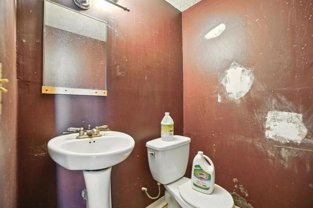 31 S Wheatland Avenue, Columbus, OH 43204