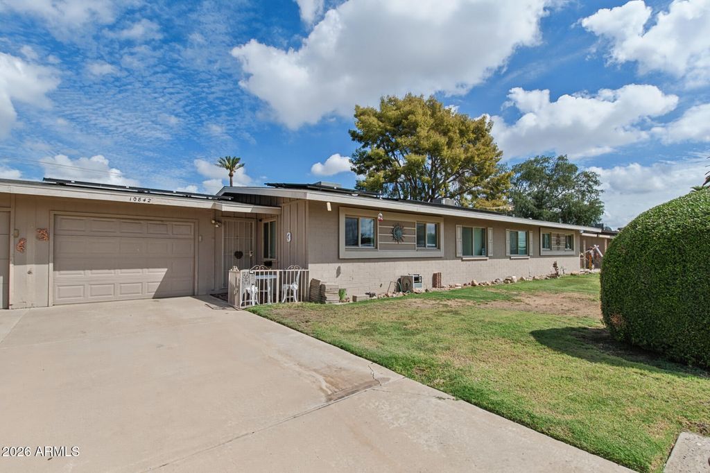 10842 W Abbott Avenue, Sun City, AZ 85351 — exterior