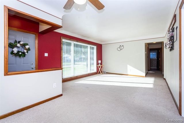 8771 Birkhill Drive, Sterling Heights, MI 48314
