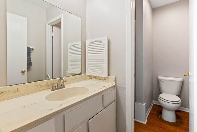 1410 Moore Ave, Portland, TX 78374