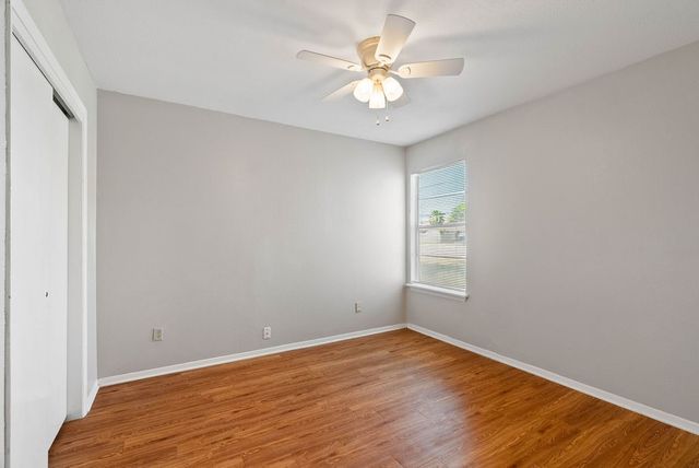 1410 Moore Ave, Portland, TX 78374