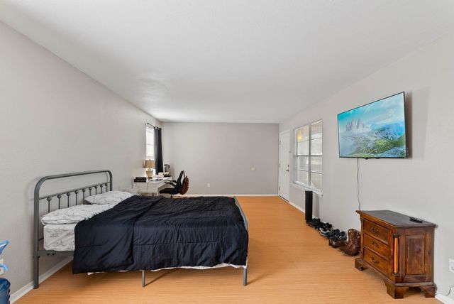 1410 Moore Ave, Portland, TX 78374