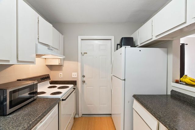 1410 Moore Ave, Portland, TX 78374