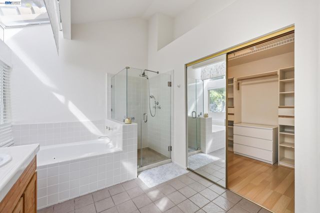 906 Vista Pointe Dr, San Ramon, CA 94582