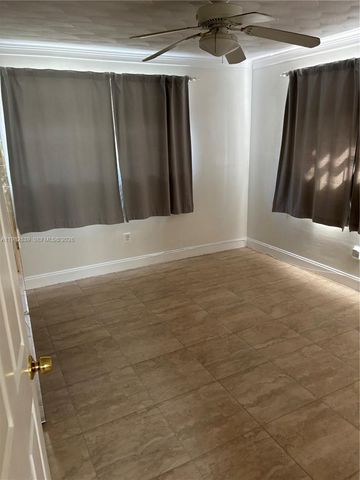 729 NE 2nd Ct, Hallandale Beach, FL 33009