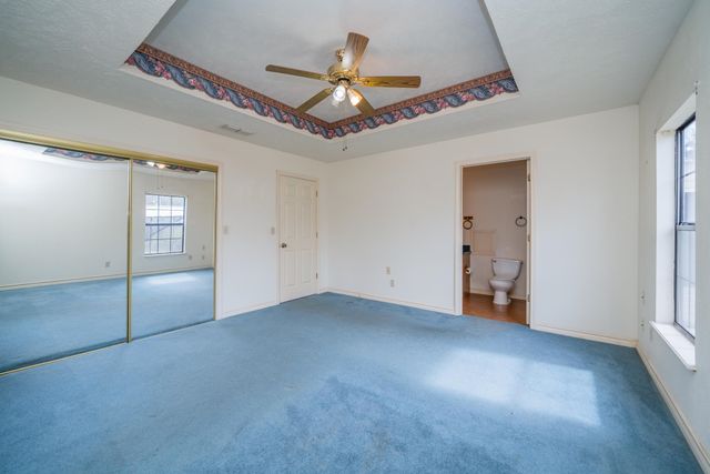 265 Vickie Ln, Gladewater, TX 75647