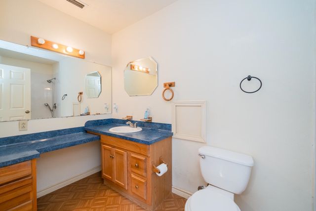 265 Vickie Ln, Gladewater, TX 75647